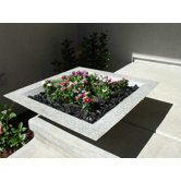 Qualarc Planters