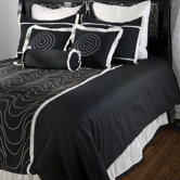 Black Berry Bedding Set in Black / White