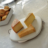 Iglu Tray by Miriam Mirri