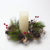 Jardin Christmas Woodland Berry and Bell Candle Wreath