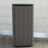 Caprina Apartment Hamper