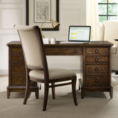 Classique Knee Hole Desk