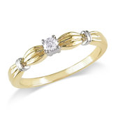 10K Yellow Gold Round Cut Diamond Ring