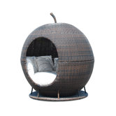 Igloo Apple Day Bed