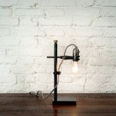 CS13 Articulated Desk Lamp