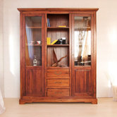 Vitrine "Siena" mit 2 T&uuml;ren, 3 Schubladen und 10 Einlegeb&ouml;den