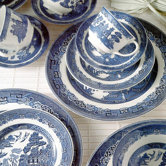 Willow Blue 5 Piece Place Setting