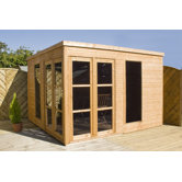 Garden Room with Pool House