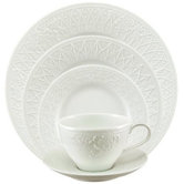 Blanc Fleur Dinnerware Set