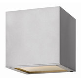 Kube Outdoor Wall Sconce