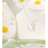 Sparkling Heart Locket Jewelry Set in Silver