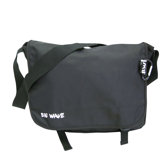 Daily Messenger Bag in Black