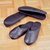 Black Cowhide Nappa Leather Travel Slippers with Case