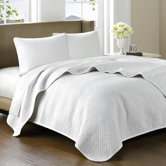 Huntington Coverlet Set in White
