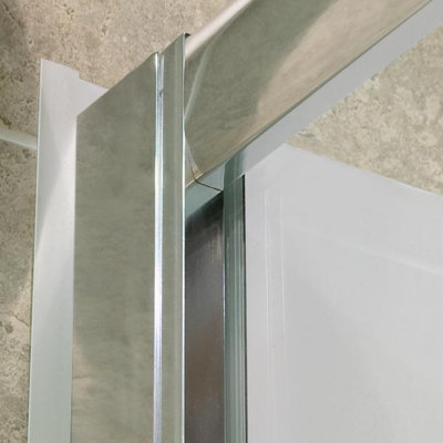Dreamline Visions Sliding Door Shower Set with 30" x 60" Amazon Base and Right Drain