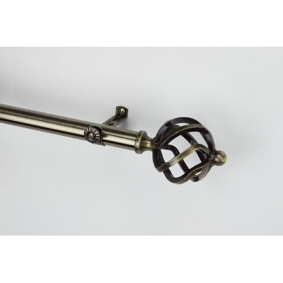 Rod Desyne Modern Twist Curtain Rod