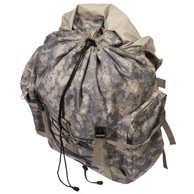 Everest 24" Hiking Backpack in Digital Camo