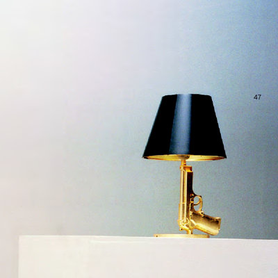FLOS Gun_Bedside Gun Table Lamp