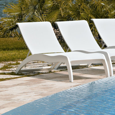 Telescope Casual Dune Chaise Lounge