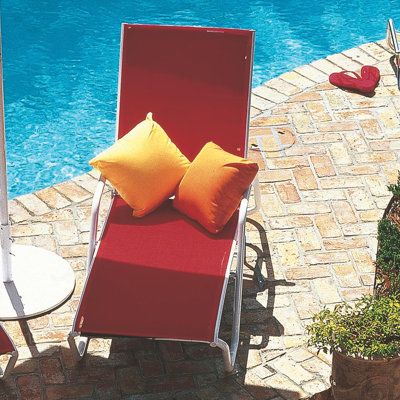 Telescope Casual Gardenella Chaise Lounge