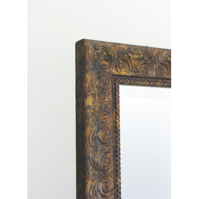 Wayborn Full Size Dressing Room Divider in Brown / Gold