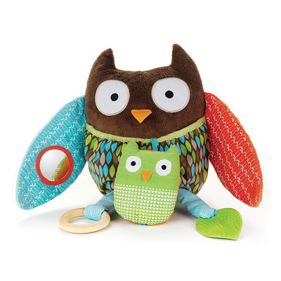 Skip Hop Treetop Friends Hug and Hide Owl Activity Toy