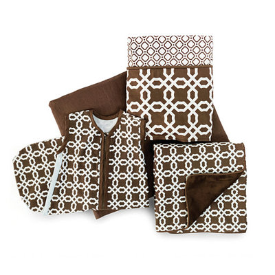 Skip Hop Lattice Airflow Wearable Blanket in Chocolate