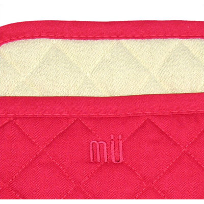 MU Kitchen MUincotton 9" Potholder in Crimson