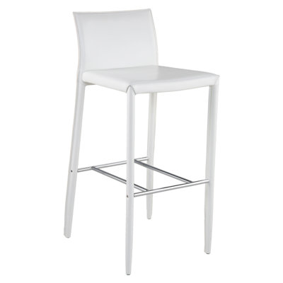 Eurostyle Amber Pub Table with Shen Barstools