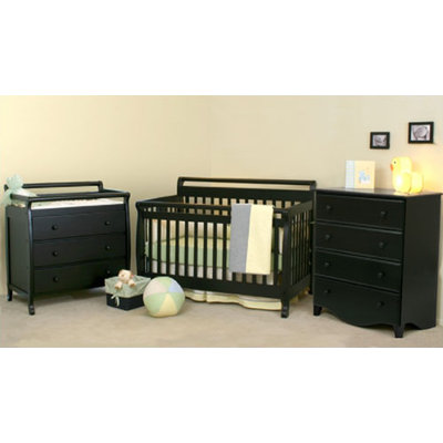 DaVinci Emily Three Piece Convertible Crib Nursery Set with Toddler Rail in Ebony Black