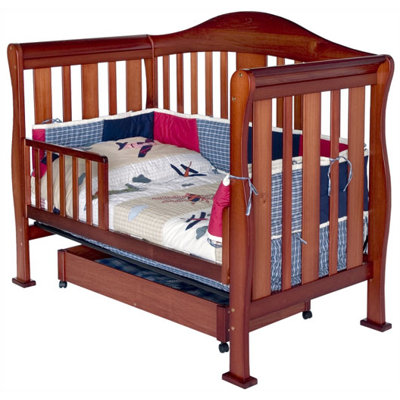 DaVinci Parker 4-in-1 Convertible Crib with Toddler Rail in Cherry Pine