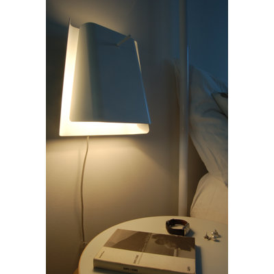 Fambuena Coco Wall Lamp
