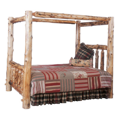 Fireside Lodge Traditional Cedar Log Four Poster Bedroom Collection