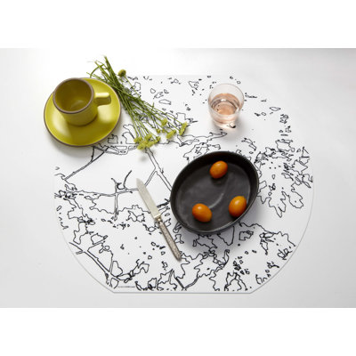 Modern-Twist Meadow Round Placemat