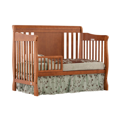 Storkcraft Verona Fixed Side Convertible Crib in Oak
