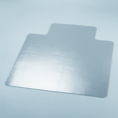 Universal&reg; Low/Medium Pile Carpet Cleated Chair Mat
