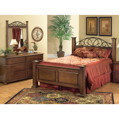 Welton USA Kingsley Panel Bed