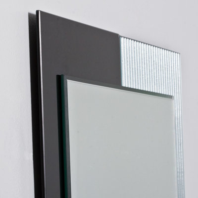 Decor Wonderland Jasmine Modern Bathroom Mirror