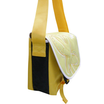 Three Pollen Messenger Bag in Yellow