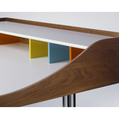 Herman Miller &reg; Nelson Standard Desk Office Suite