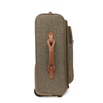 Hartmann Tweed 24" Expandable Mobile Traveler in Walnut