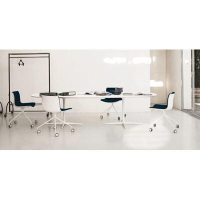 Arper Eolo Dining Table