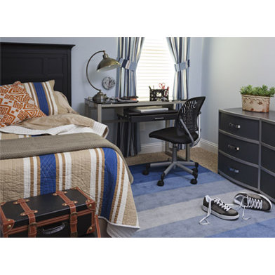 teen boy bedroom